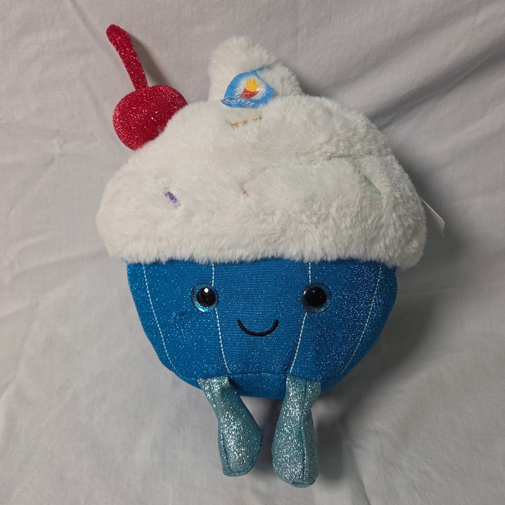 FAO Schwarz Glow Brights Blue Cupcake Light Up Plush Squeeze to Glow 11 Inch NEW